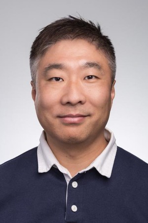 Hyeoncheol (Charlie) Baik