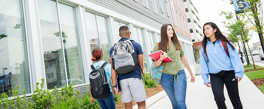 Students touring the Atlantic City campus