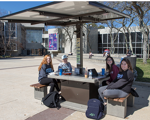 solar picnic table