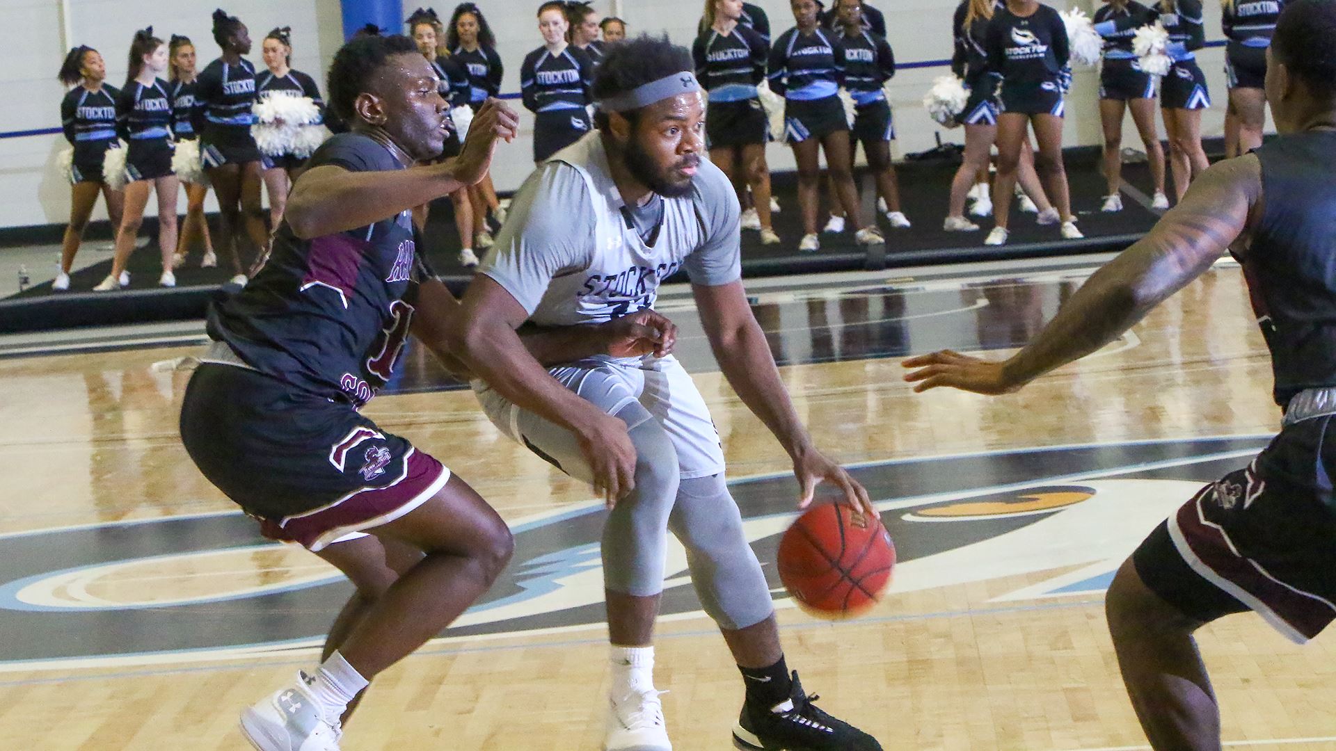 men playing basketball 