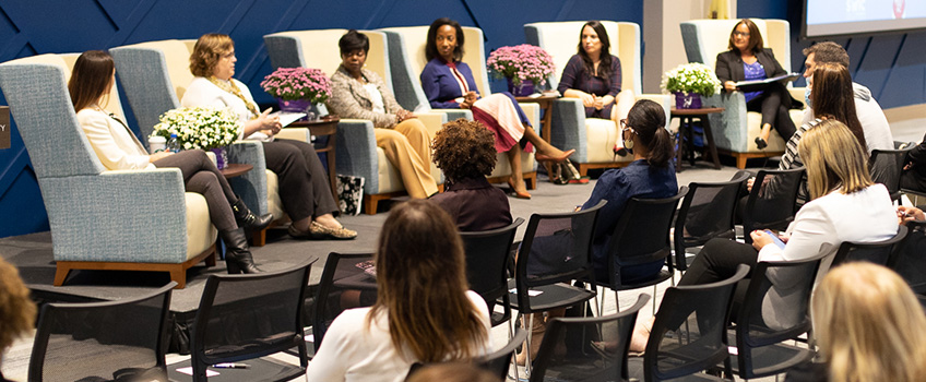 Panel Discusses Diversity and Inclusion in Business